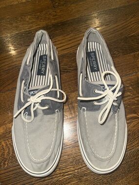 Sperry top sider Men’s Light Gray Canvas Boat Shoes good condition